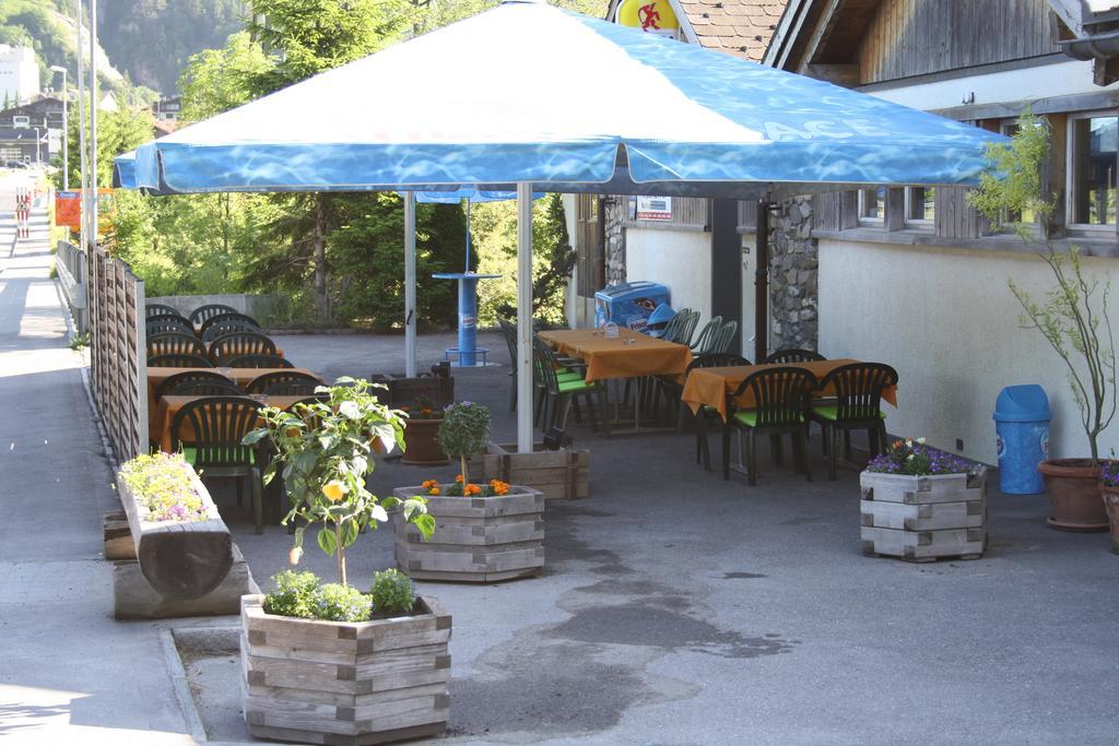 Sporti Grusch Albergue Exterior foto
